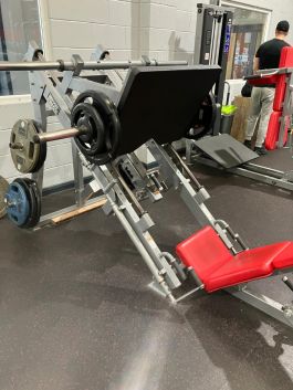 Hammer Strength naprava za potisk z nogami Linear Leg Press 45 degree Plate loaded