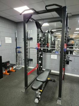 Sterling Power Cage + Sterling adjustable bench nastavljiva klop